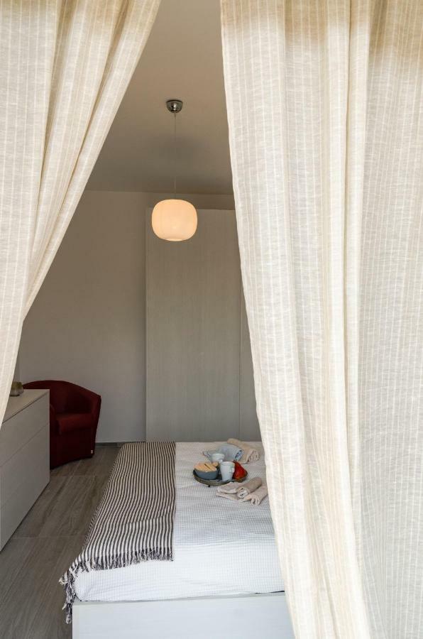 Fco Luxury Apartments Fiumicino Zewnętrze zdjęcie