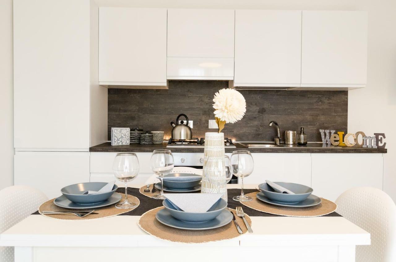 Fco Luxury Apartments Fiumicino Zewnętrze zdjęcie